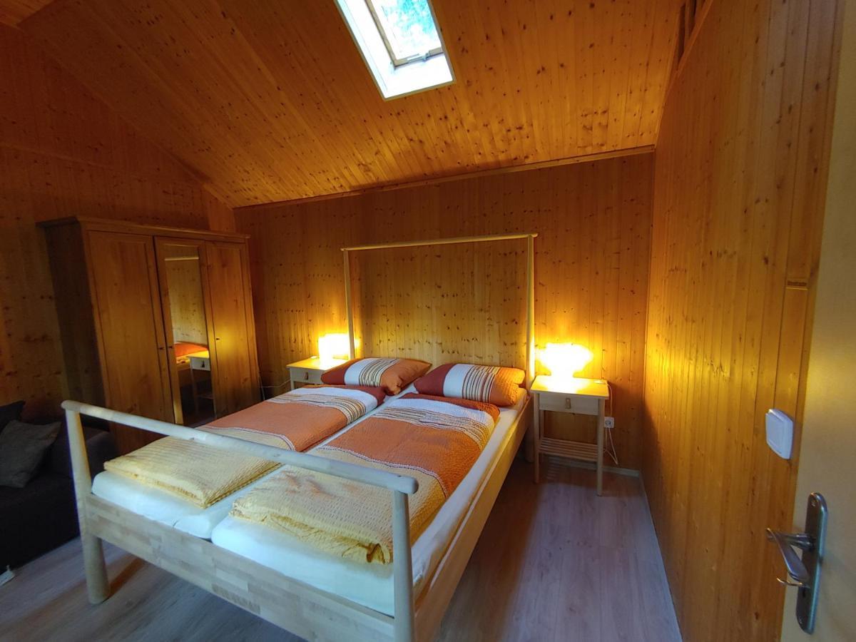 ヴェンディッシュ・リーツ Ferienhaus Eschenalleeヴィラ エクステリア 写真